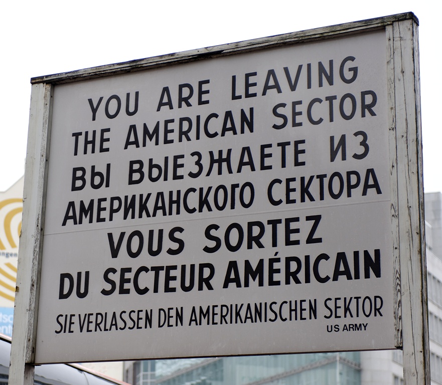 Berlin - Checkpoint Charlie